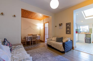 Cosmeston Street, Cathays, Cardiff - Image 2